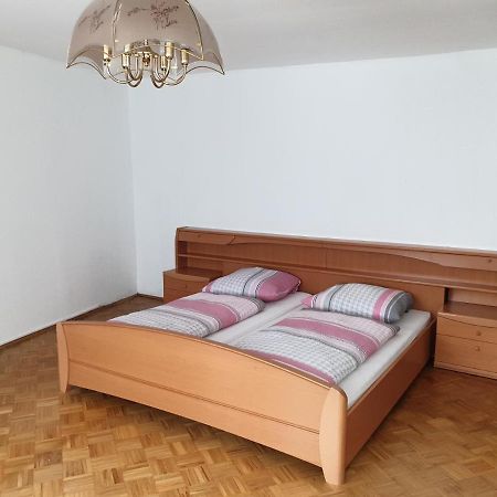 Pension Engel Hotell Pfullendorf Exteriör bild