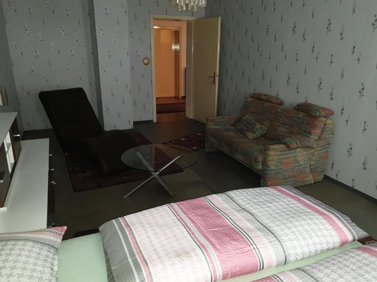 Pension Engel Hotell Pfullendorf Exteriör bild
