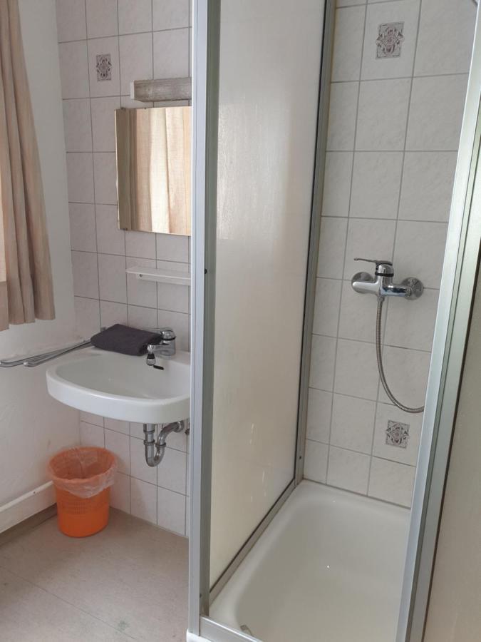 Pension Engel Hotell Pfullendorf Exteriör bild