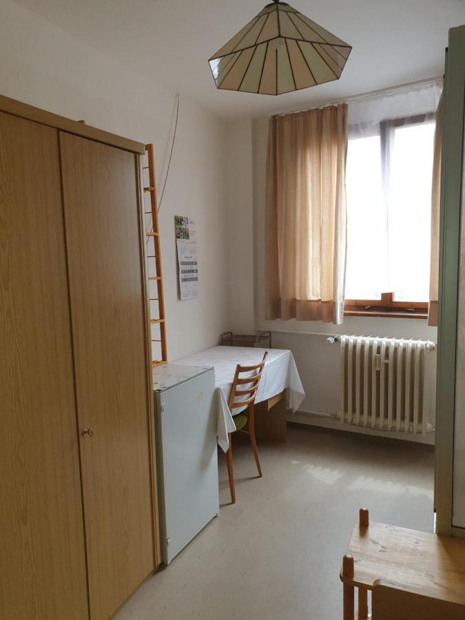 Pension Engel Hotell Pfullendorf Exteriör bild