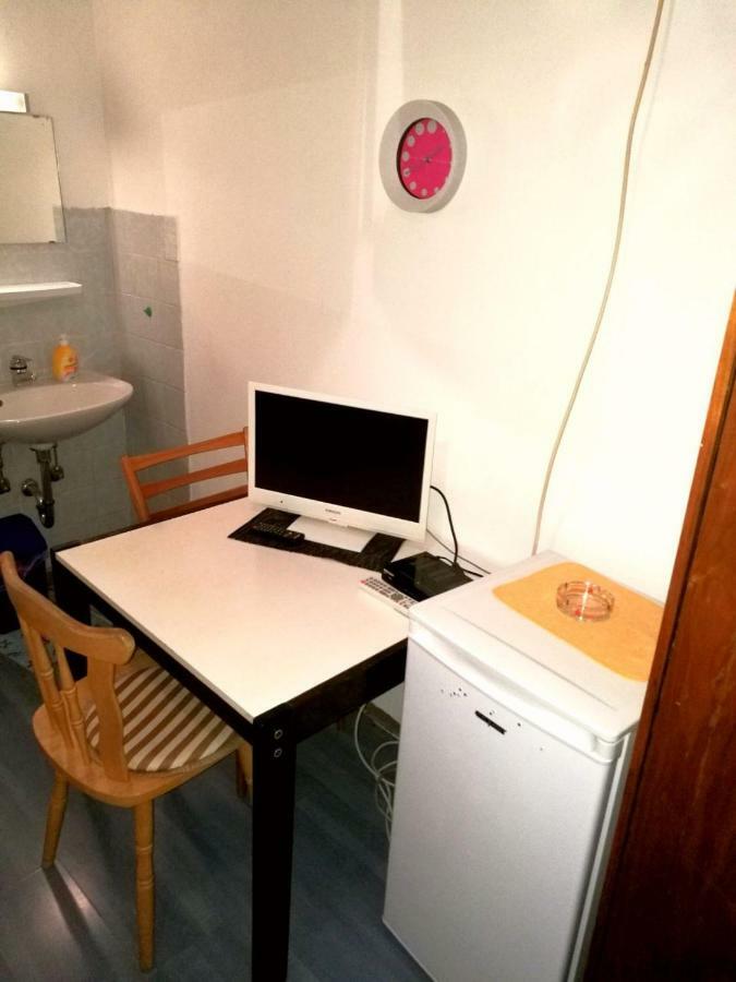 Pension Engel Hotell Pfullendorf Exteriör bild