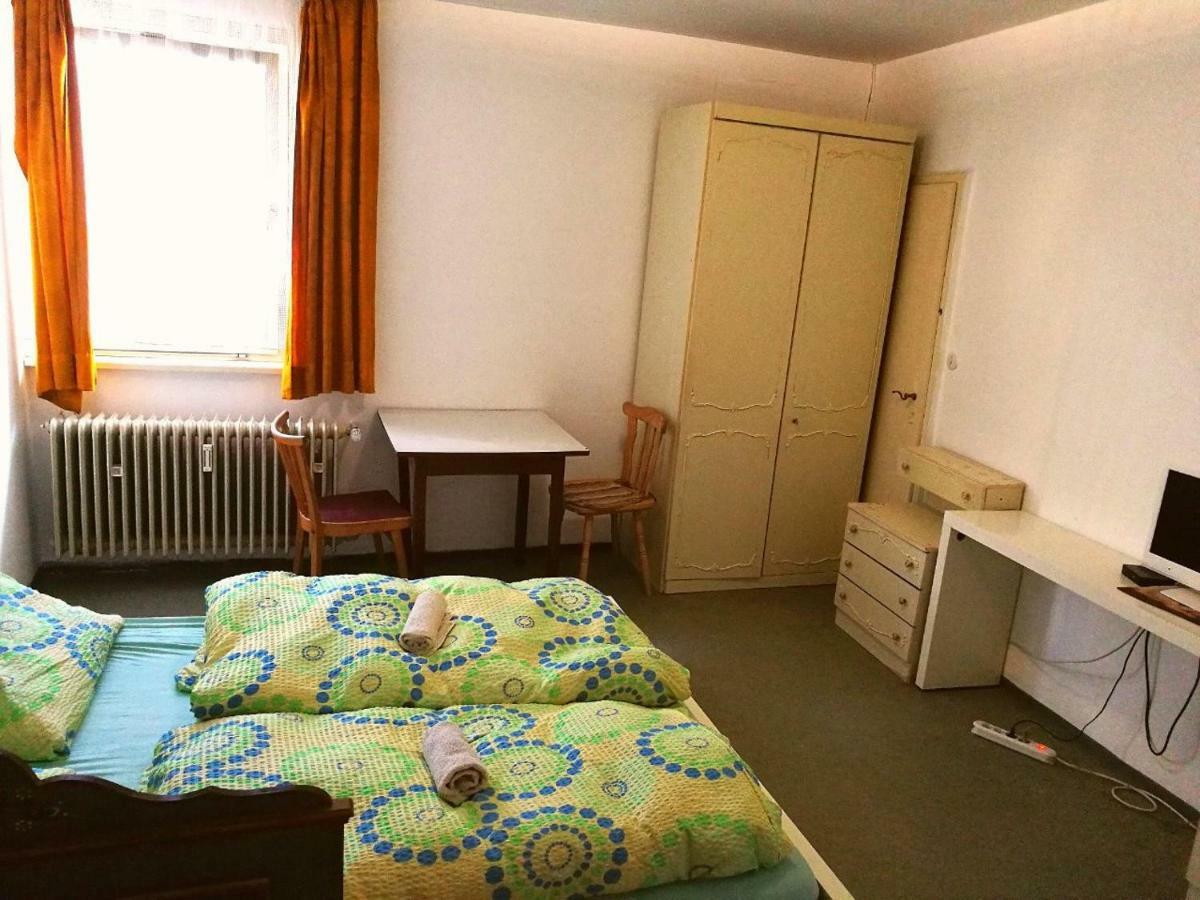 Pension Engel Hotell Pfullendorf Exteriör bild